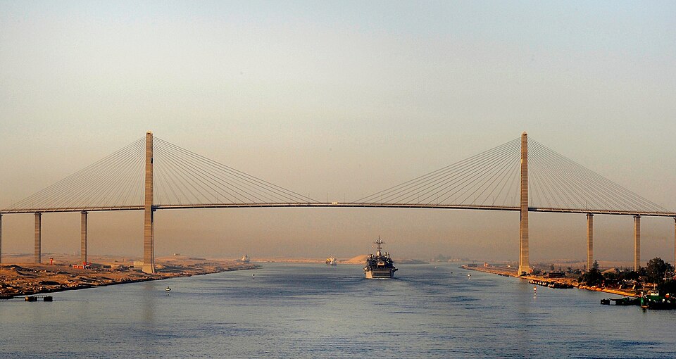 Inaugurado el canal de Suez